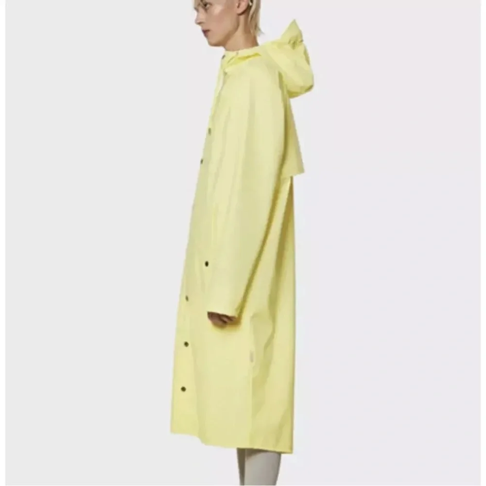 NWT RAINS Longer Jacket Raincoat XL Straw Yellow (Unisex) Waterproof MSRP $140 - Picture 3 of 6